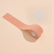 Breast Tape Tan von Silnip – Detailansicht atmungsaktives Klebeband